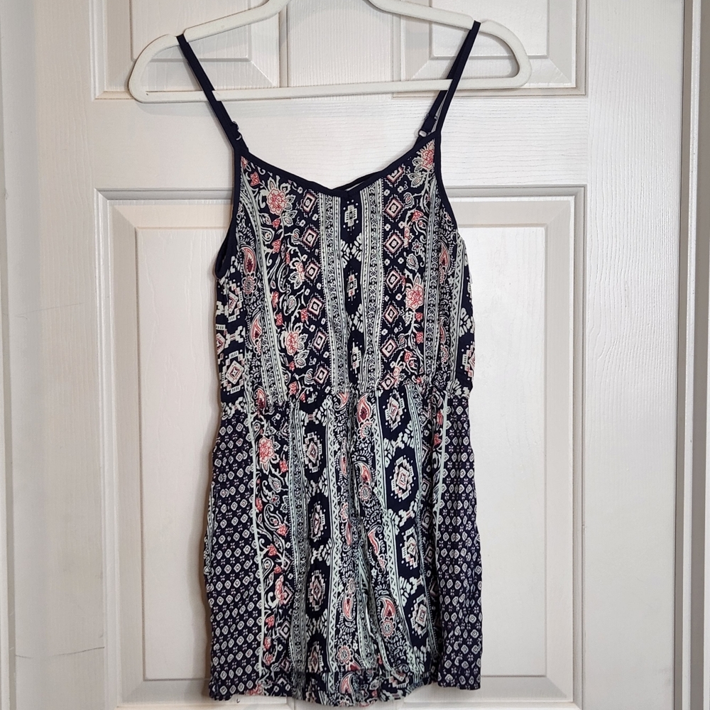 NWT Angie Romper Size L